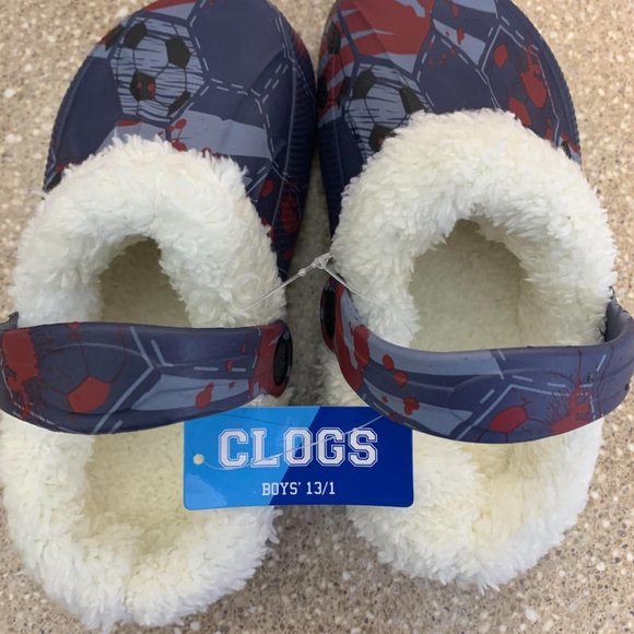 NWT Boys Soccer Ball Patterned Clogs - GINA GROUP - Picture 1 of 9